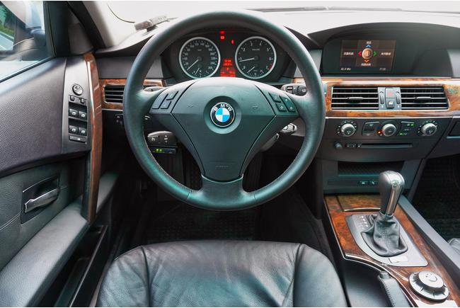 Bmw 525i E60 03 中古車 二手車 8萬 七期市政used Carabc好車網