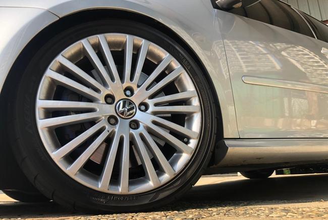 Volkswagen Golf R32 Mk5 06 中古車 二手車 38 8萬 佳和汽車abc好車網 Volkswagen Golf R32 Mk5 06 中古車 二手車 38 8萬 佳和汽車abc好車網