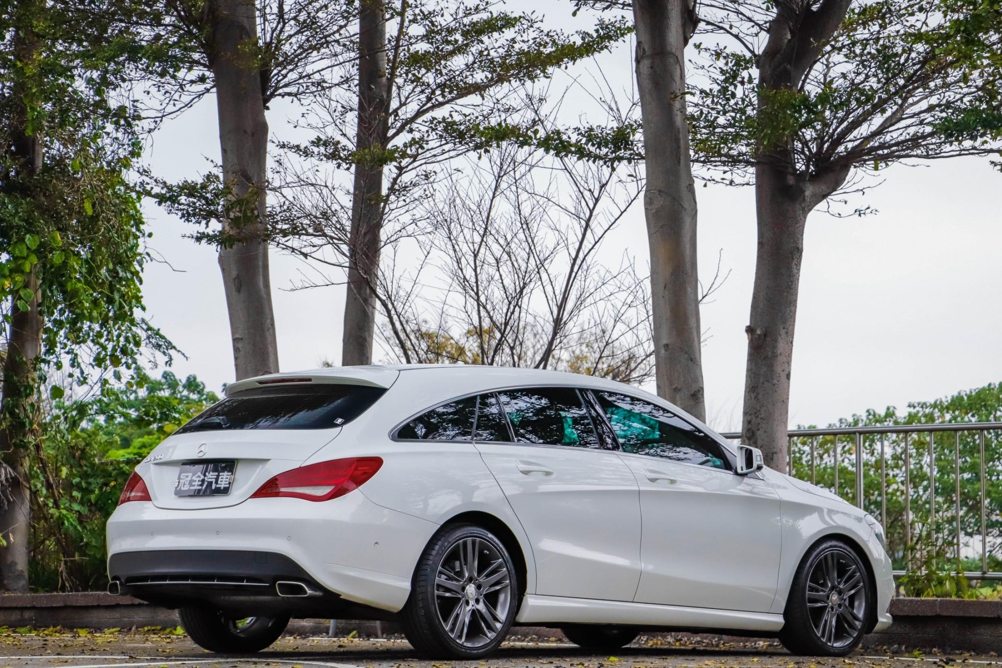 M Benz Cla0 Shottingbrake X117 16 中古車 二手車 122萬 冠全汽車旗艦店abc好車網