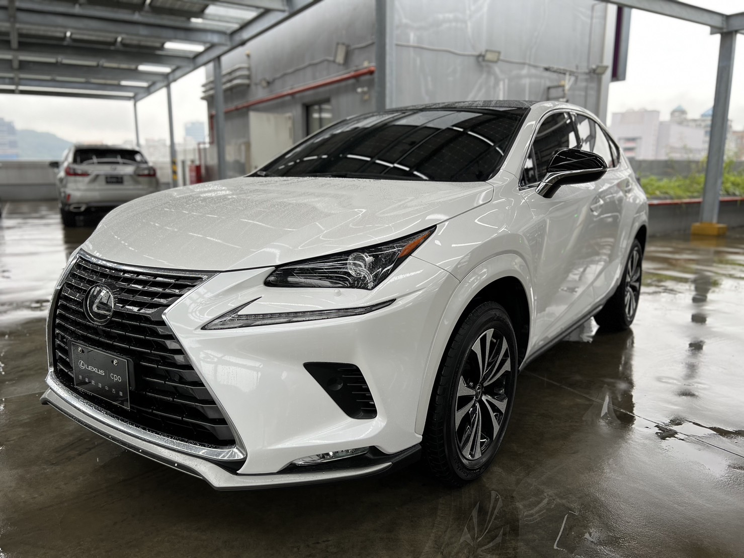 Lexus Nx0 菁英版 1代 21 中古車 二手車 136 8萬 Lexus Cpo 士林營業所abc好車網