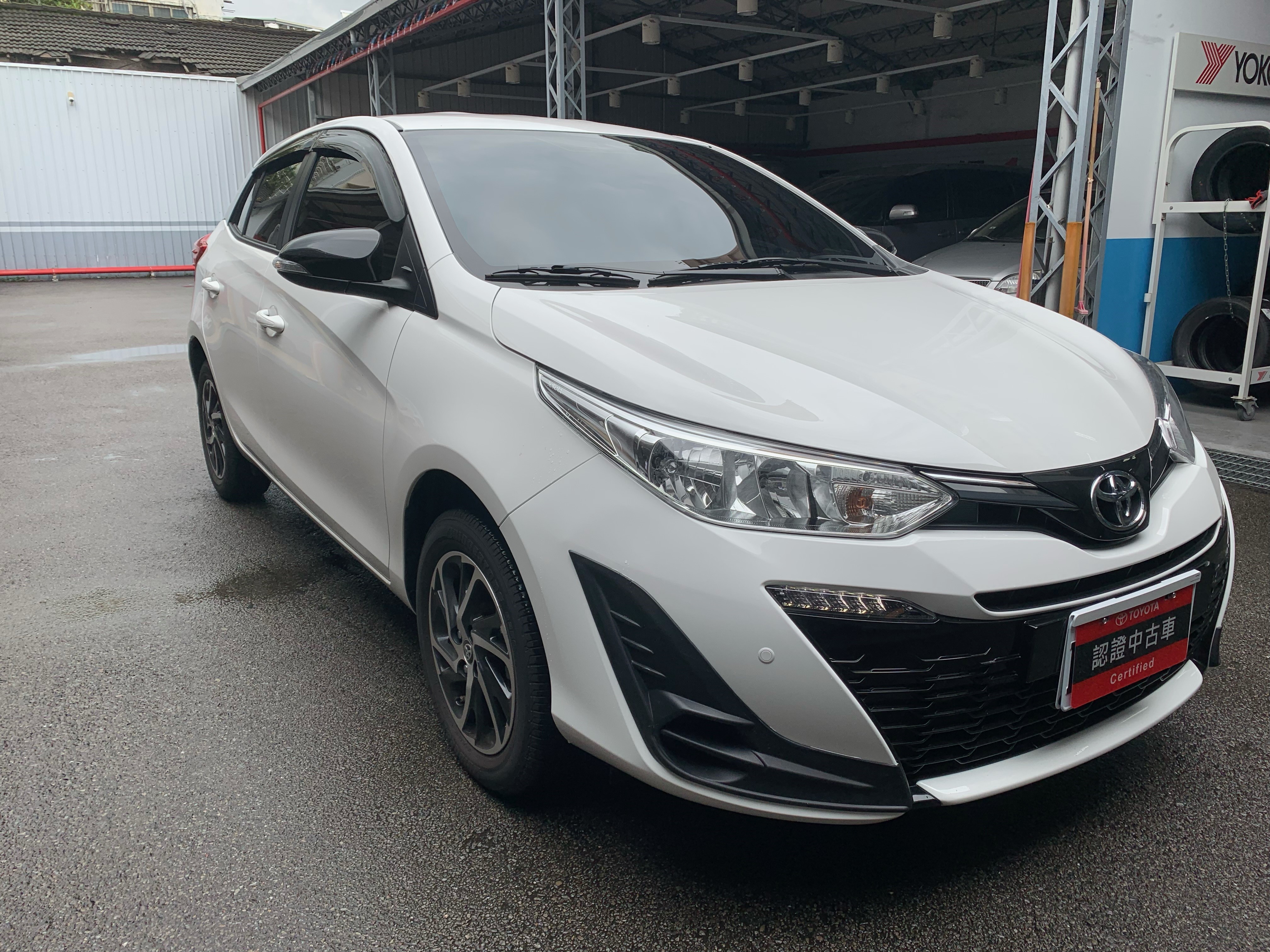 Toyota Yaris E 2代 22 中古車 二手車 58 8萬 Toyota中誠豐原所abc好車網