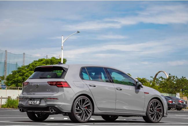 Volkswagen Golf Gti 熱血魅力限定版 Mk8 21 中古車 二手車 180萬 冠全汽車旗艦店abc好車網