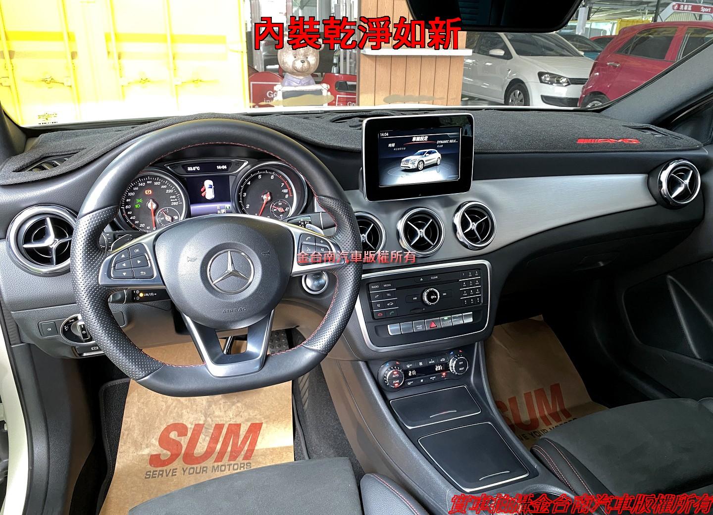 M Benz Gla180 運動版 X156 17 中古車 二手車 119 9萬 金台南汽車 仁武店 Abc好車網
