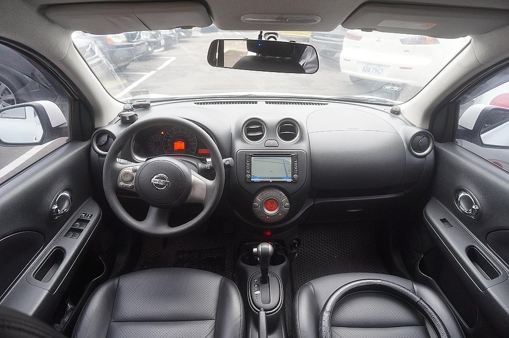 Nissan March 1 5 Sv 12 中古車 二手車 26 8萬 Save大信汽車abc好車網