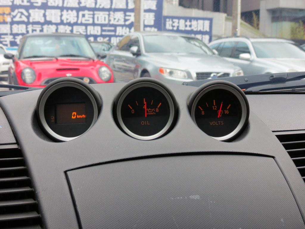 Nissan 350z 04 中古車 二手車 37 9萬 古馳上abc好車網