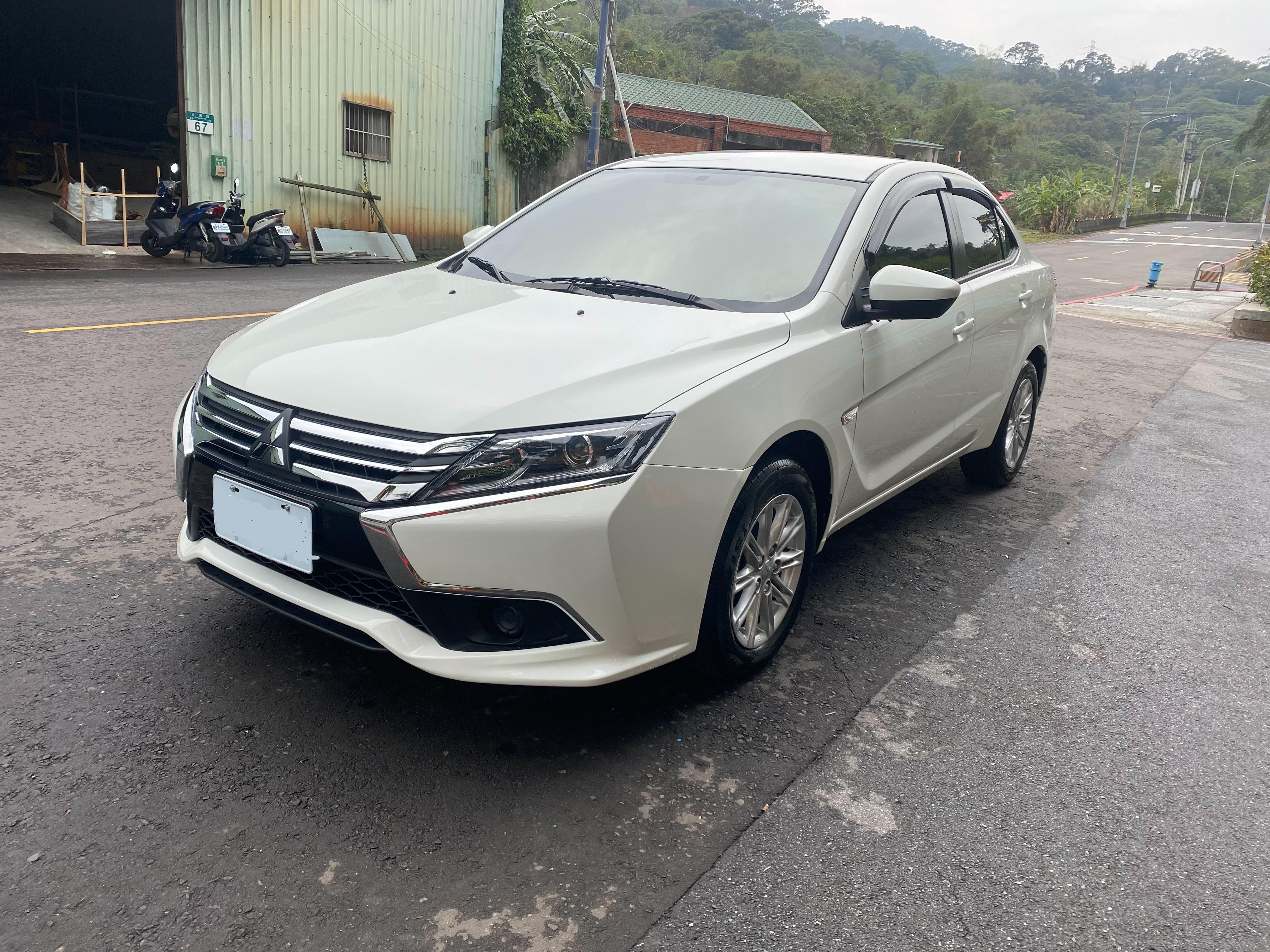 Mitsubishi grand lancer