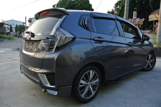 Honda Fit 1 5 Vti S 2代 16 中古車 二手車 39萬 萬豐車業abc好車網