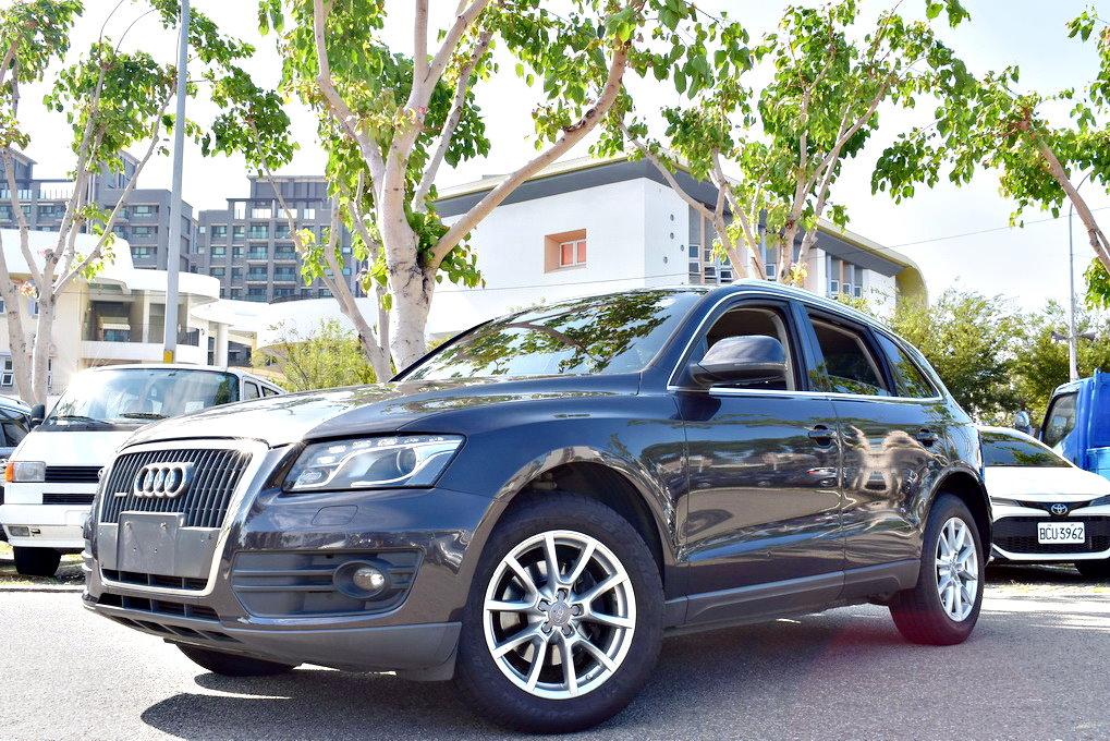 Audi Q5 2 0 Tfsi Quattro Mk1 11 中古車 二手車 47 8萬 皇家汽車商行abc好車網