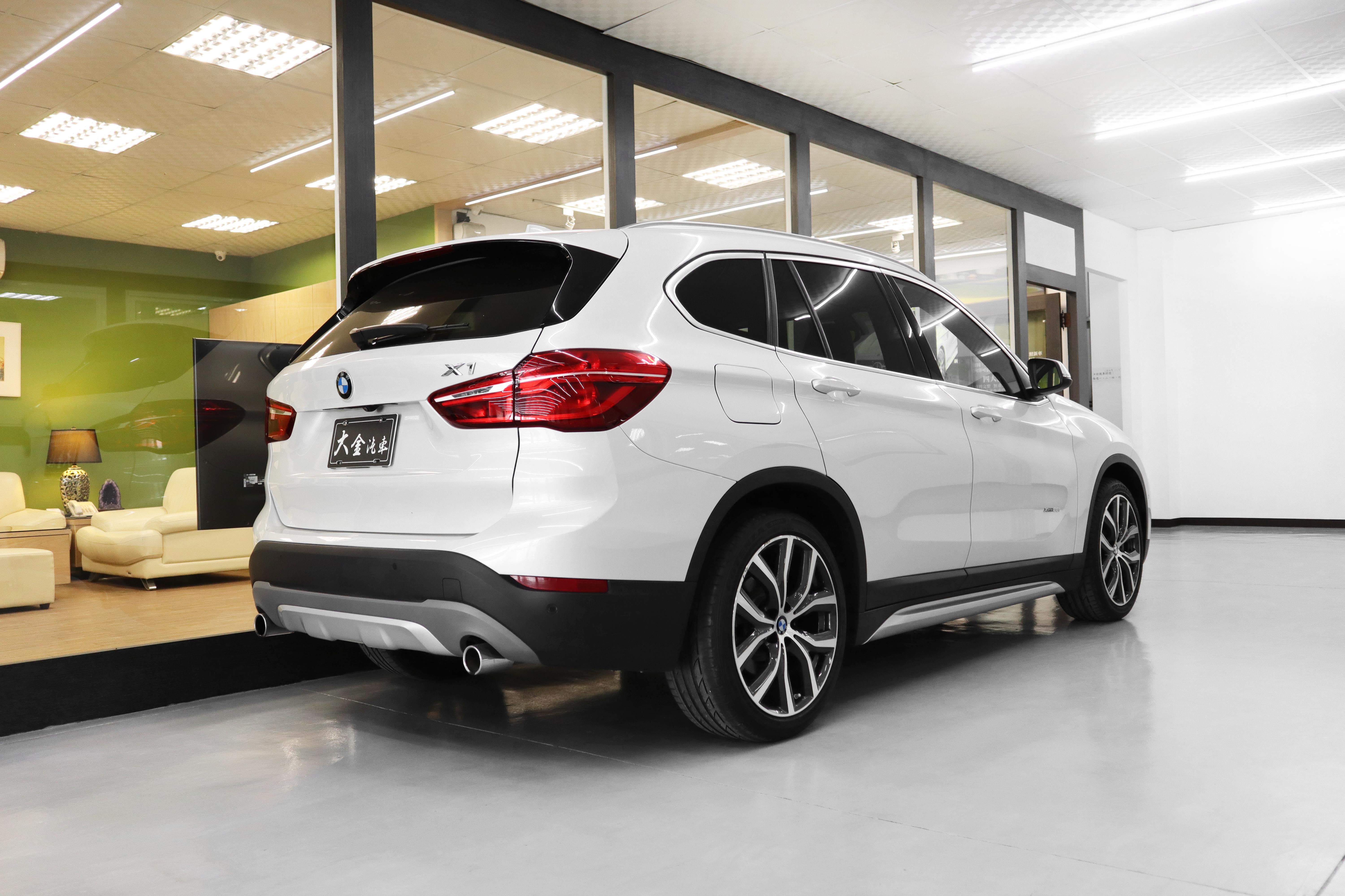 Bmw X1 Xdrive28i F48 16 中古車 二手車 價格118 8萬 大金汽車國際有限公司 台南市 Abc好車網
