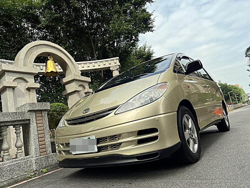 TOYOTA Previa 七人座 (2代)