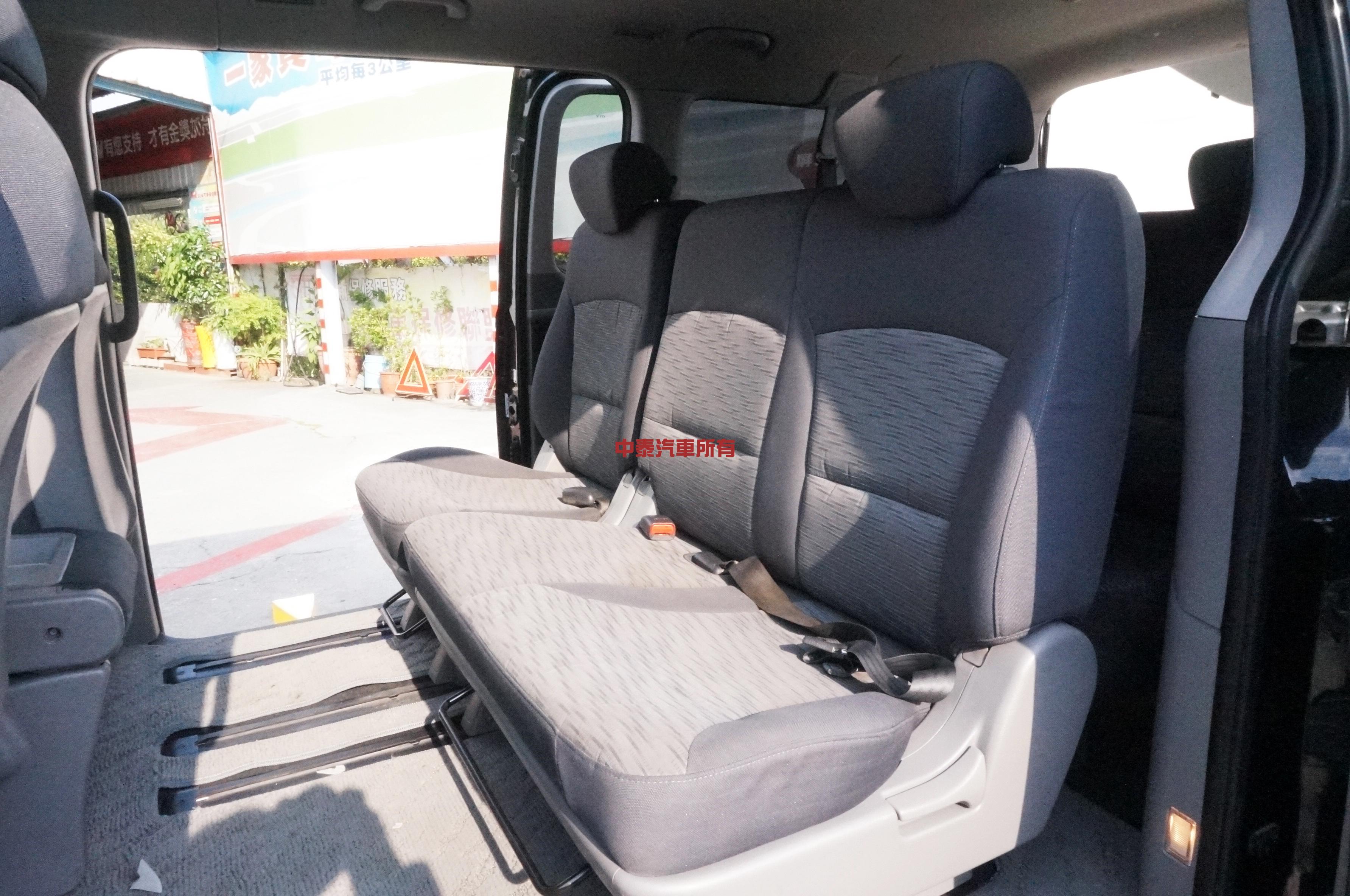 Hyundai Starex 2 5 Crdi 08 中古車 二手車 28 8萬 中泰汽車abc好車網