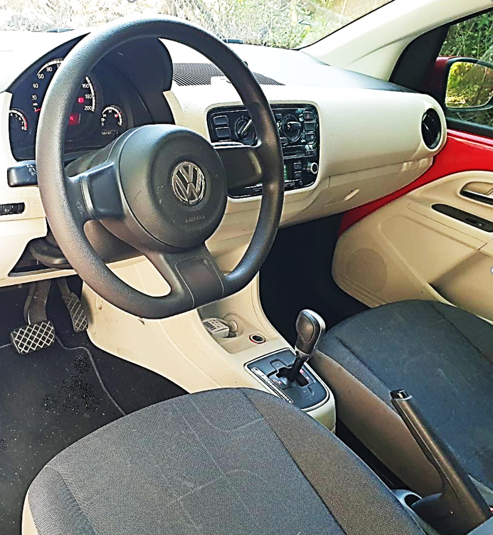 Volkswagen Up 1 0 High 13 中古車 二手車 31 5萬 Abc好車網
