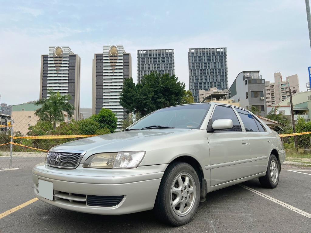 TOYOTA Corona Premio 1.6 2000年 中古車(二手車) 9.8萬 左營詠玲汽車商行 abc好車網