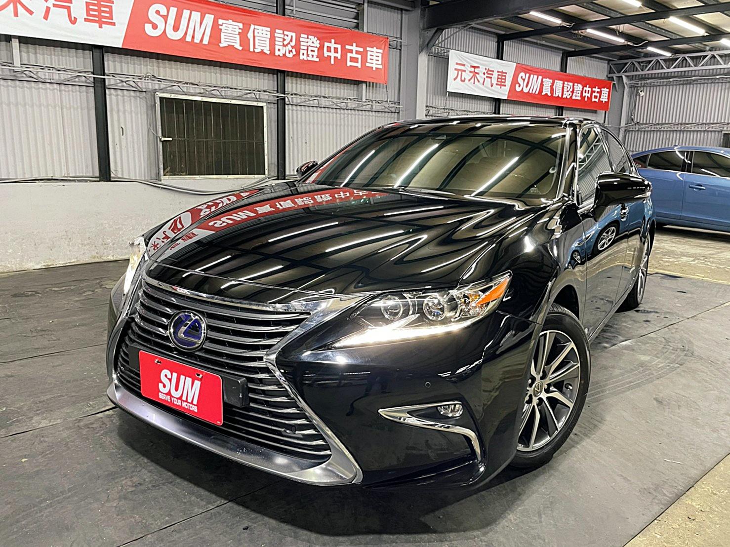 Lexus Es300h 旗艦版 6代 17 中古車 二手車 113 8萬 法如的sum元禾認證中古車abc好車網 Lexus Es300h 旗艦版 6代 17 中古車 二手車 113 8萬 法如的sum元禾認證中古車abc好車網