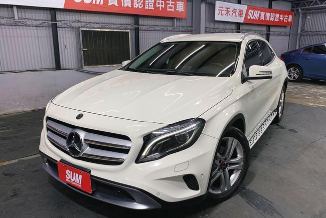 M Benz Gla0 X156 15 中古車 二手車 79 8萬 Sum元禾汽車abc好車網