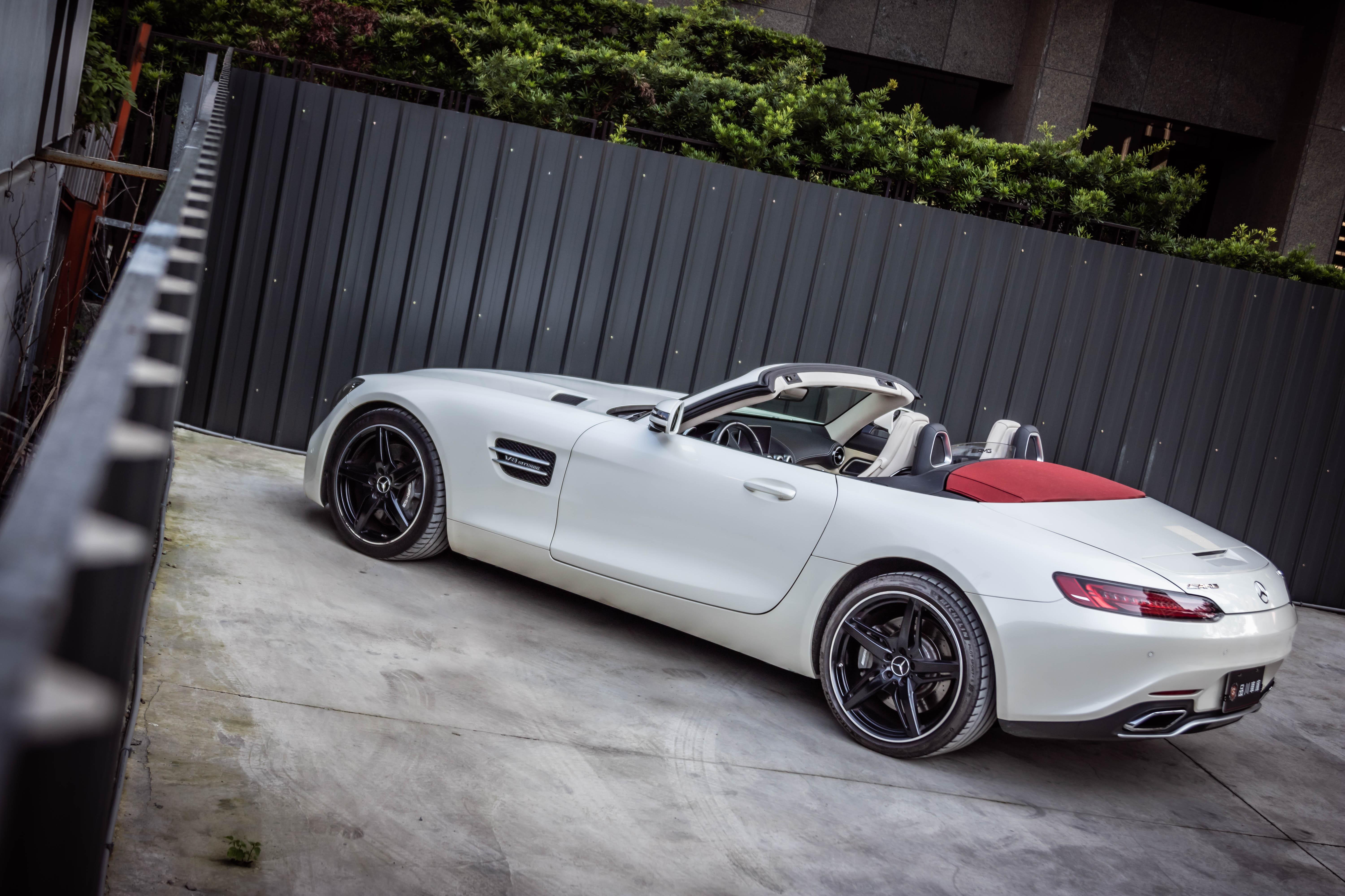 M Amg Gt R 4 0 V8 17 中古車 二手車 490萬 品川車庫abc好車網