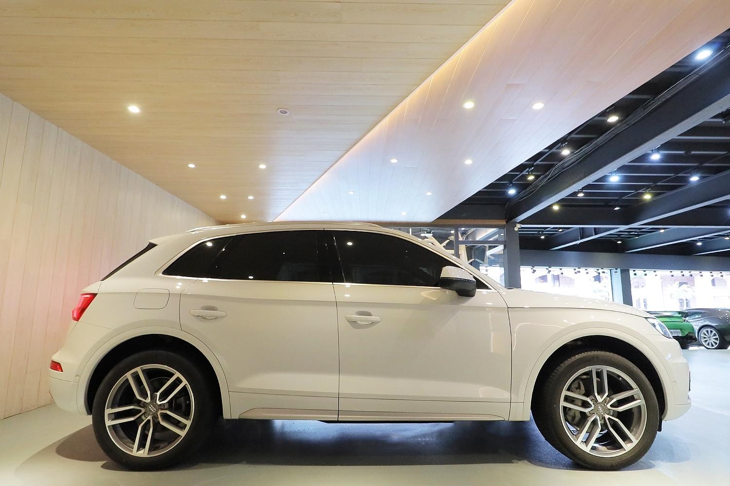 Audi Q5 45tfsi Quattro Premium Mk2 18 中古車 二手車 165 8萬 Abc好車網