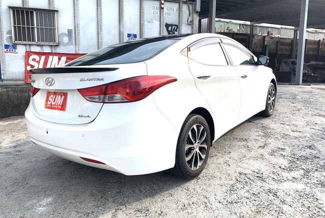 Hyundai Elantra Ex 1 8 旗艦型 5代 14 中古車 二手車 38 8萬 佑冠汽車abc好車網