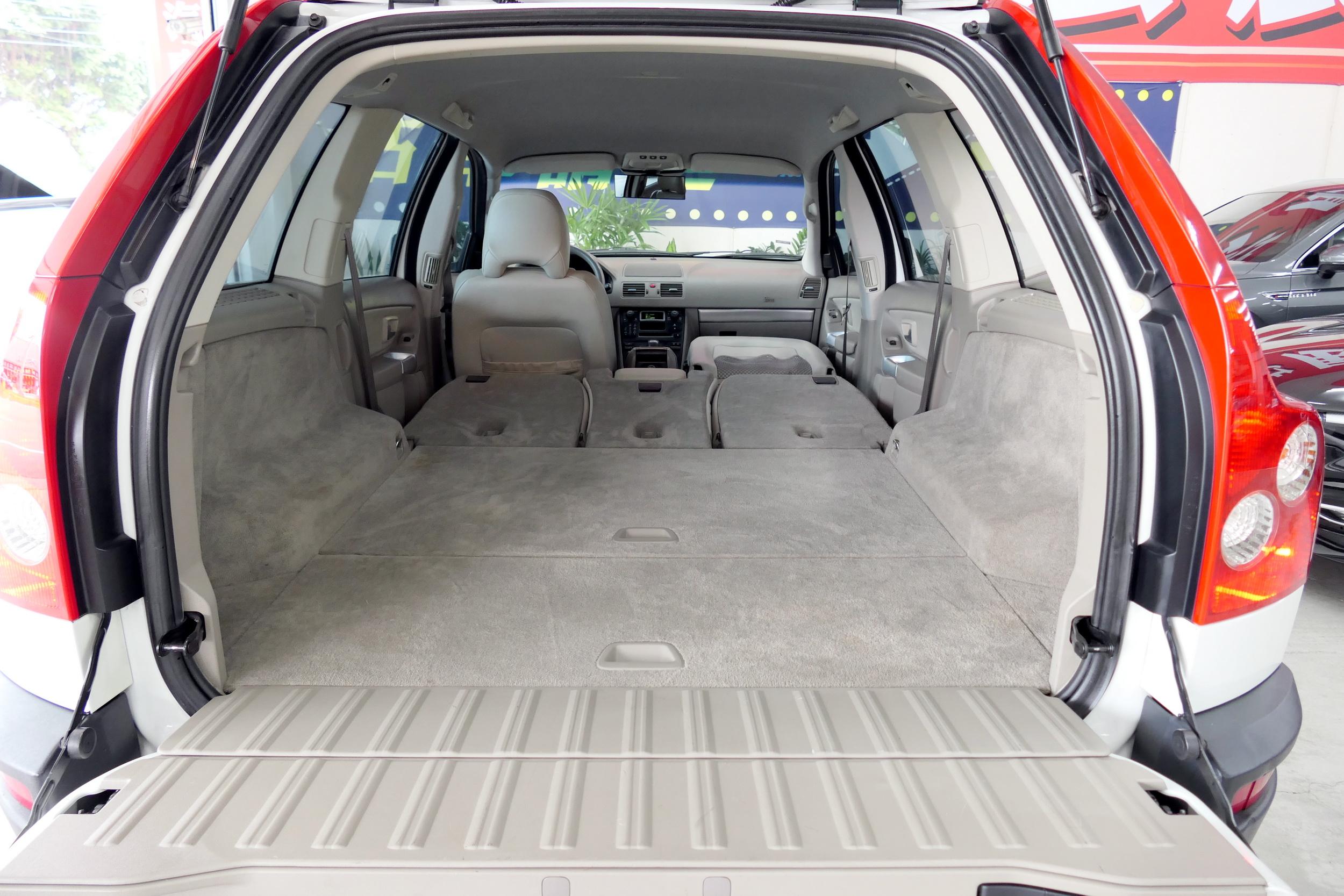 Volvo Xc90 2 5t 04 中古車 二手車 15萬 宏展汽車abc好車網