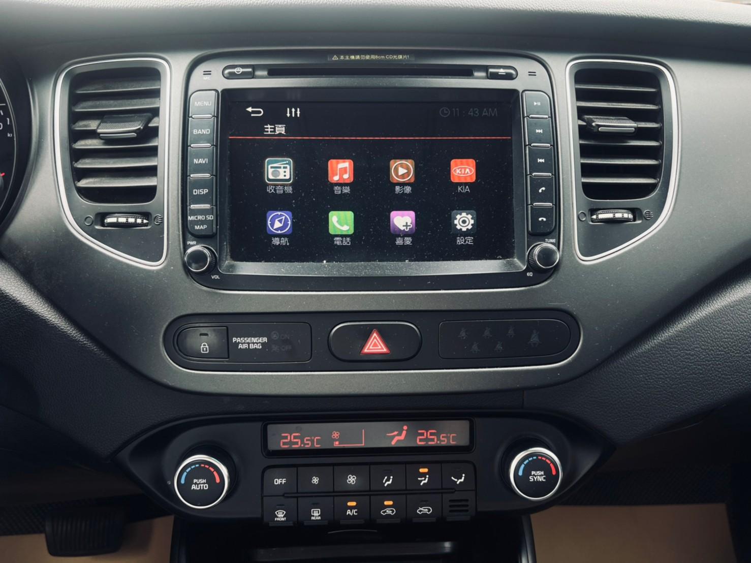 Kia Carens 1 7 Crdi 旗艦版 七人座客車 18 中古車 二手車 43 8萬 阿龍的新北中古車二手車實價認證車 元禾abc好車 網