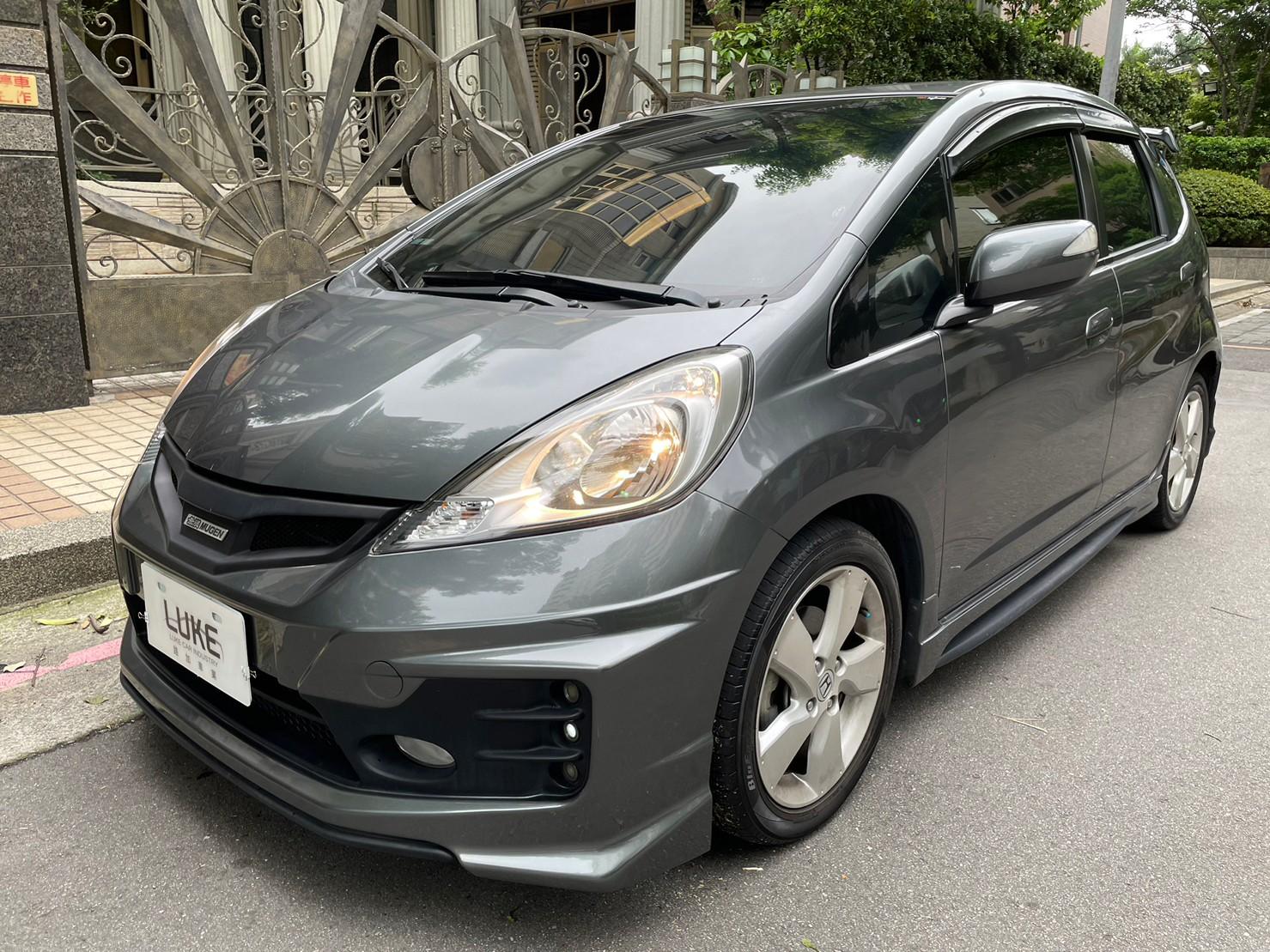 Honda Fit VTi-S (2代)