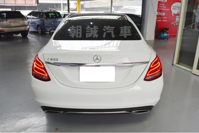 M Benz C300 W5 15 中古車 二手車 115萬 朝誠汽車桃園車讚高價估車abc好車網 M Benz C300 W5 15 中古車 二手車 115萬 朝誠汽車桃園車讚高價估車abc好車網