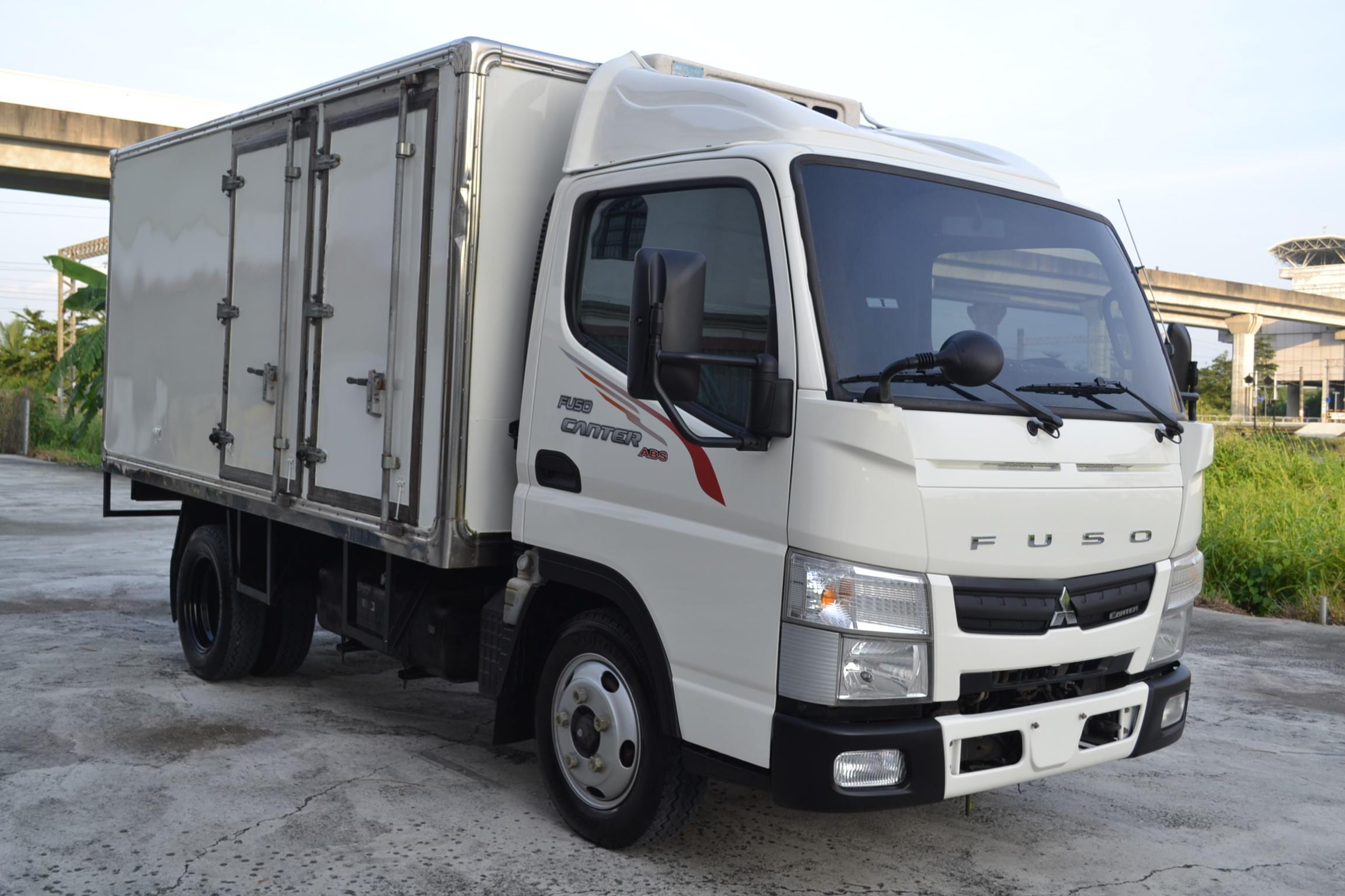 mitsubishi canter 2.9 2015