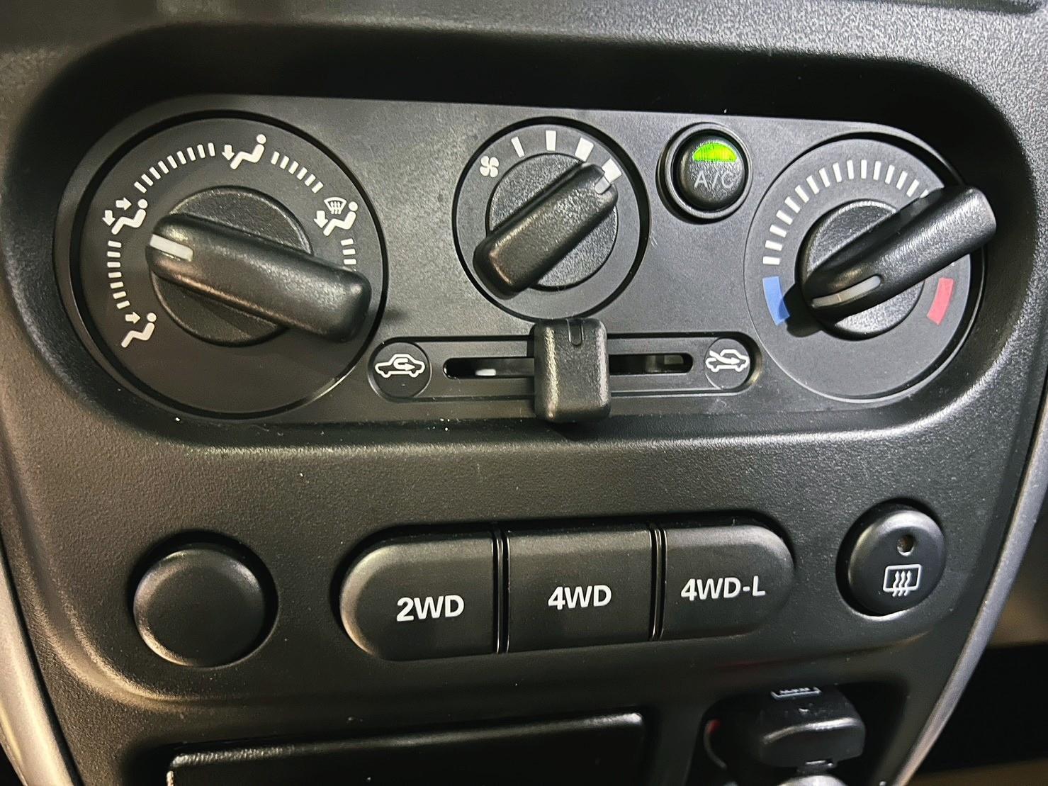 Suzuki Jimny 1 3 17 中古車 二手車 54 8萬 元禾汽車 元陽國際車業abc好車網
