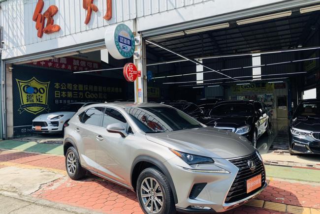 Lexus Nx0 菁英版 1代 18 中古車 二手車 價格110萬 紅灯國際車業 台中市 Abc好車網