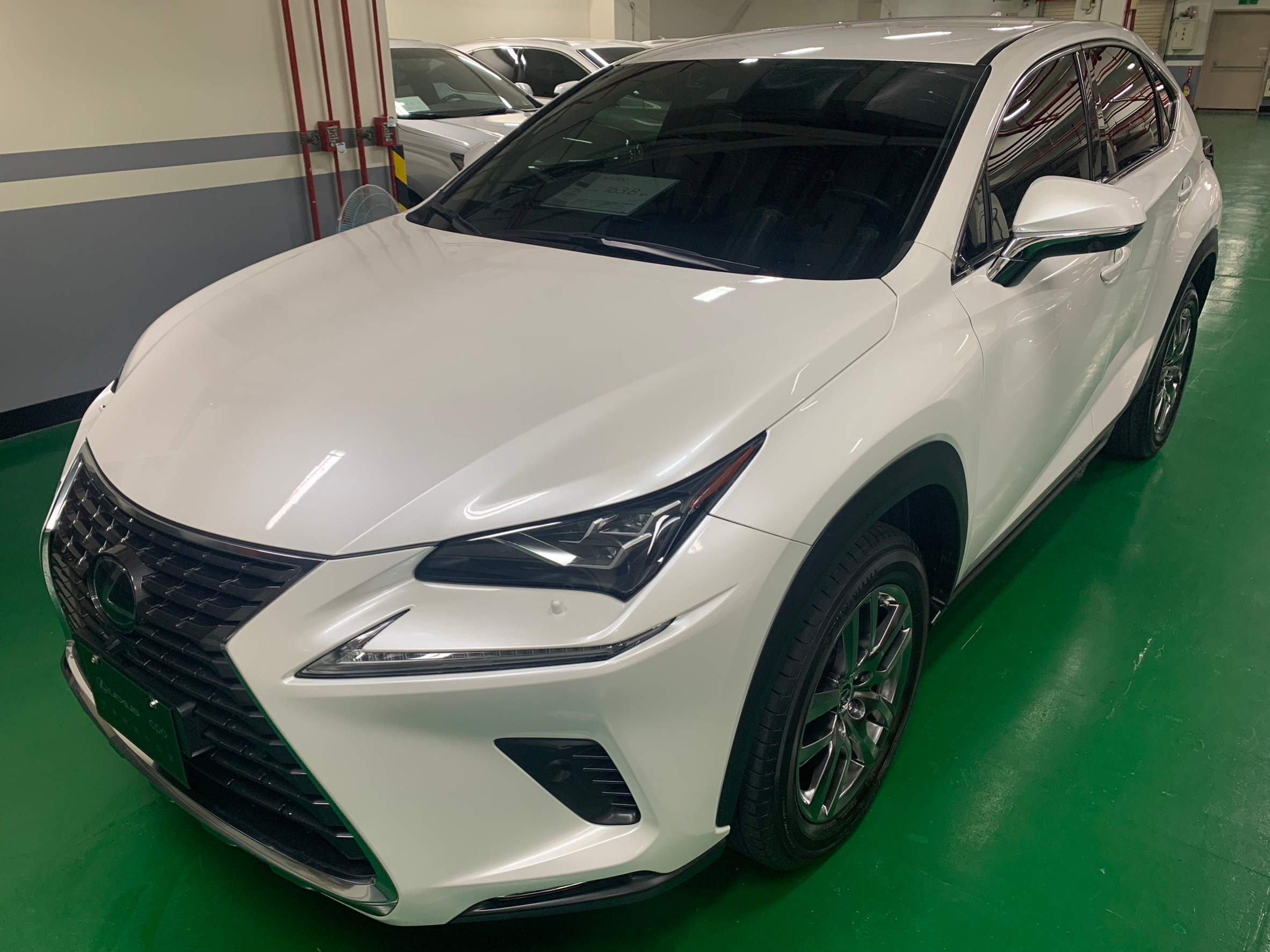 Lexus Nx300 豪華版 1代 中古車 二手車 163 8萬 Lexus Cpo 中和營業所abc好車網