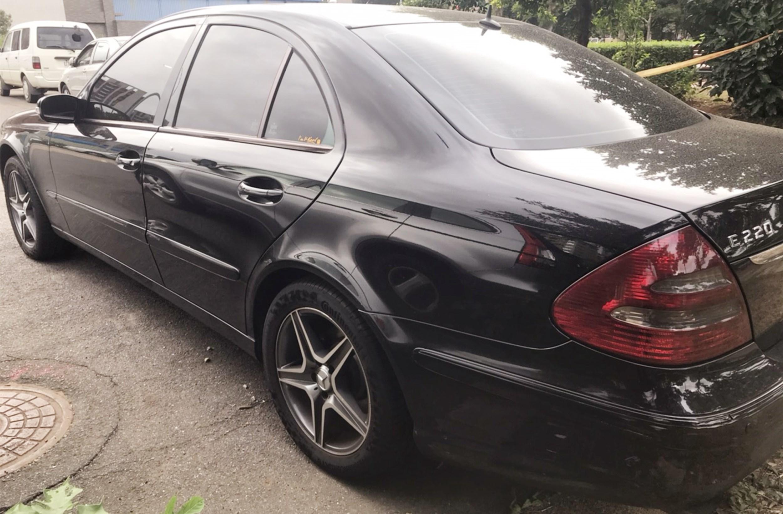 M Benz E2 Cdi W211 08 中古車 二手車 27 2萬 弘駿汽車abc好車網