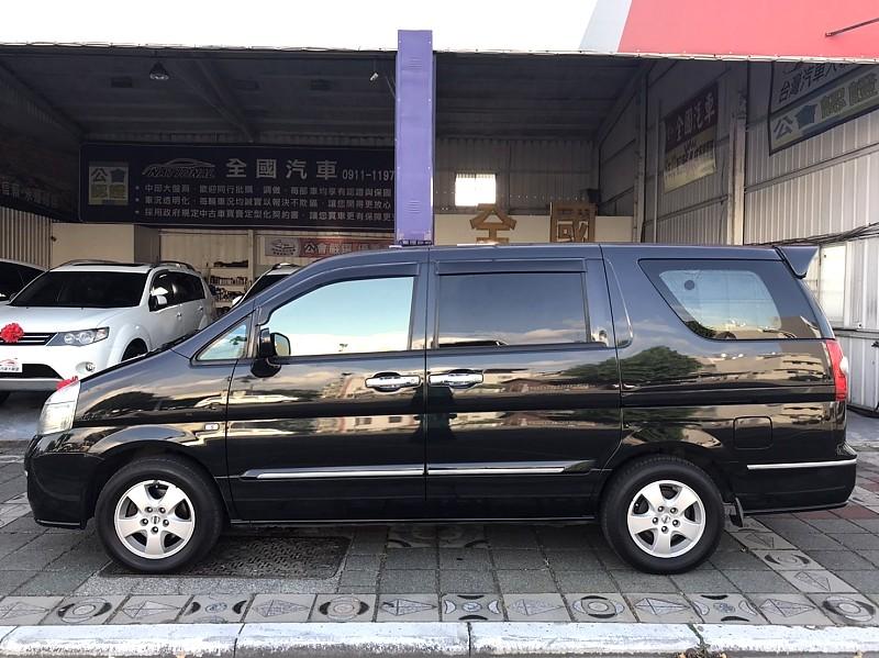 Nissan Serena Q Rv 2 5 旗艦型7人座06 中古車 二手車 21 8萬 全國汽車abc好車網