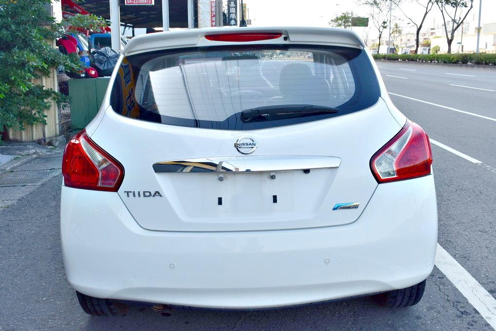 Nissan Big Tiida 1 6 豪華影音版15 中古車 二手車 35 8萬 皇家汽車商行abc好車網
