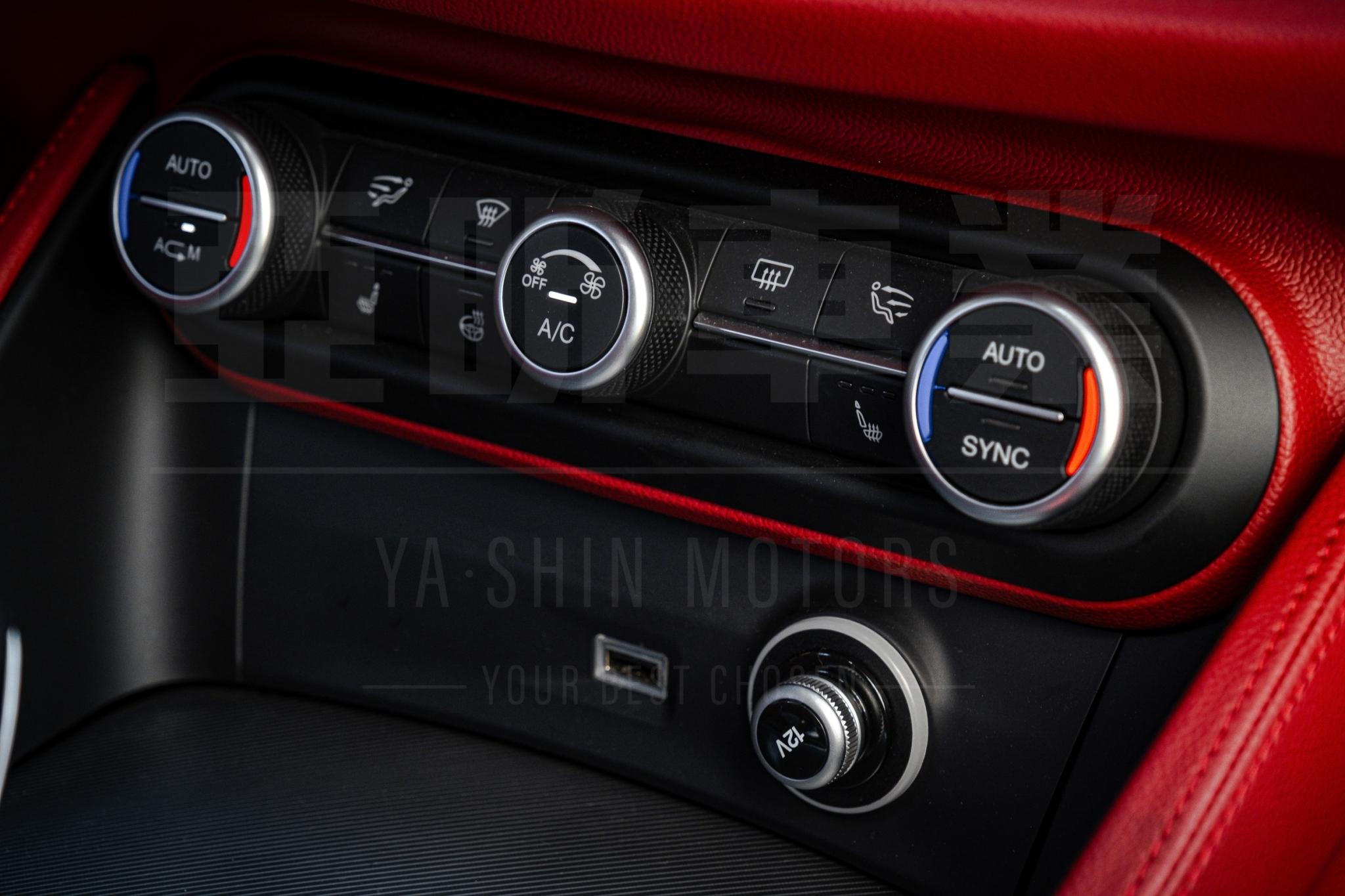 Alfa Romeo Stelvio 2 0 Q4 17 中古車 二手車 237萬 亞昕車業 好車時光abc好車網