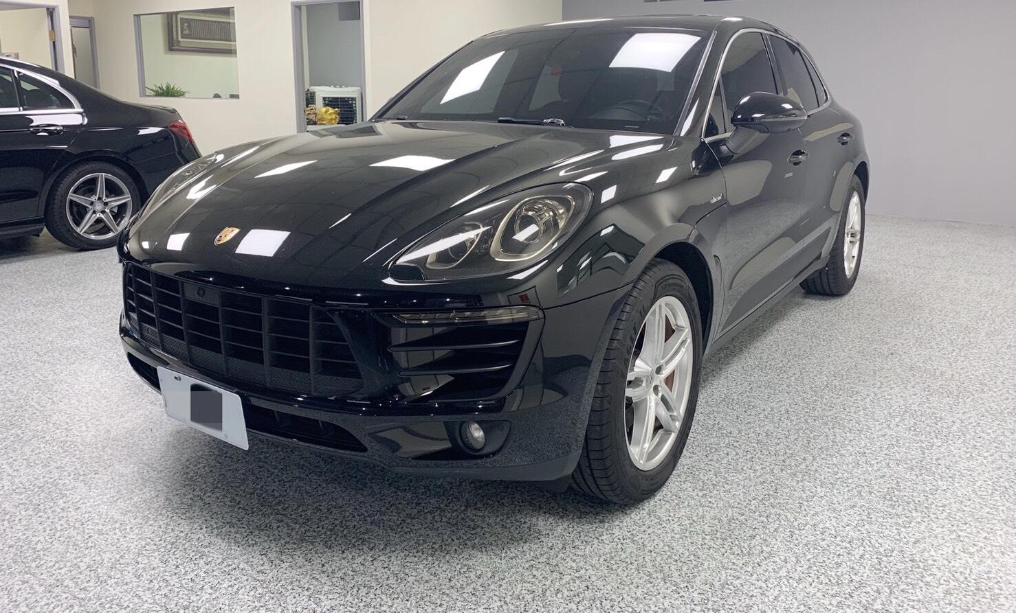 Macan S 二手 Johan Vert