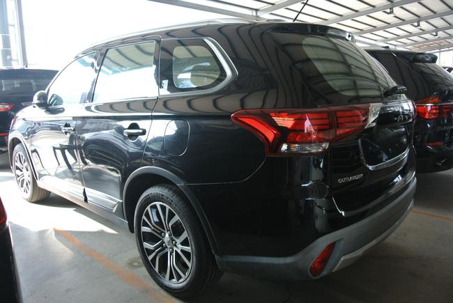 Mitsubishi Outlander 2 4 4wd 旗艦型 3代 18 中古車 二手車 價格56 8萬 萬通國際 台中市 Abc好 車網