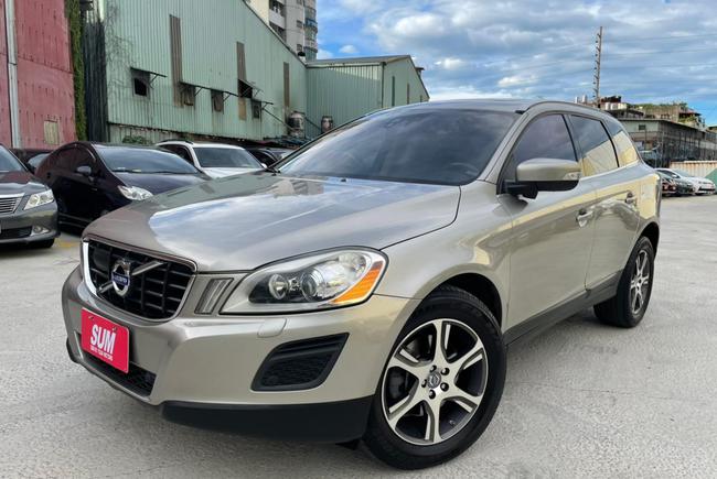 Volvo Xc60 D5 旗艦版 1代 11 中古車 二手車 39 8萬 Omi國際車庫abc好車網