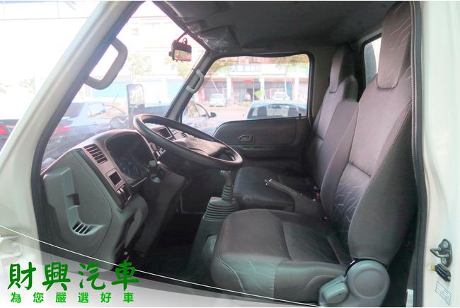 中華新達2 8 19 中古車 二手車 66 8萬 財興汽車abc好車網