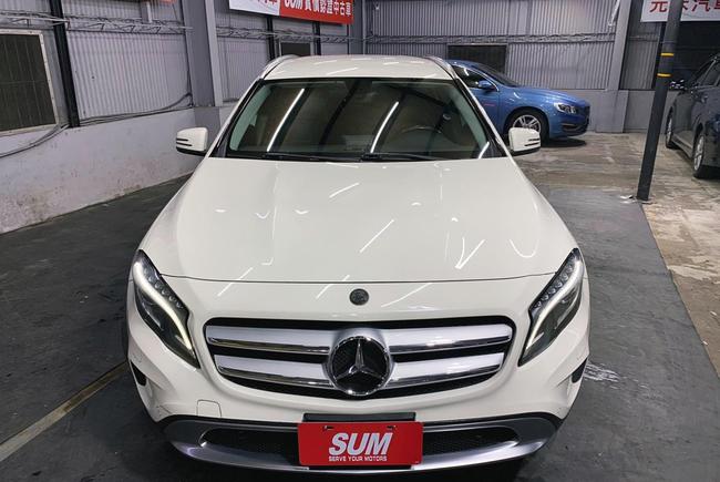 M Benz Gla0 X156 15 中古車 二手車 79 8萬 Sum元禾汽車abc好車網