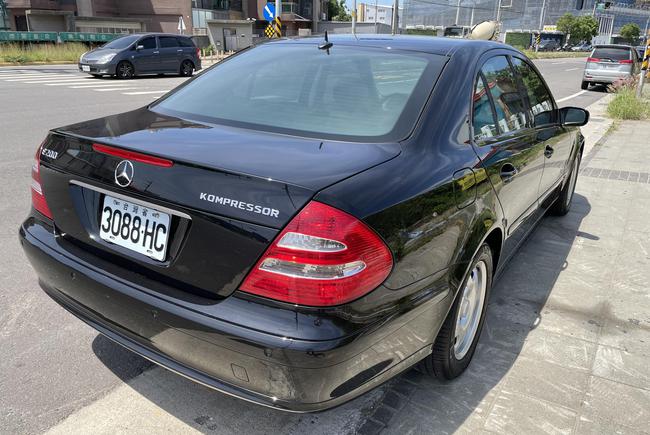 M Benz E0k W211 03 中古車 二手車 23 8萬 Abc好車網