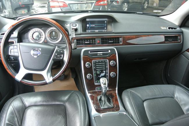 Volvo Xc70 D5 旗艦版13 中古車 二手車 78萬 萬豐車業abc好車網 Volvo Xc70 D5 旗艦版13 中古車 二手車 78萬 萬豐車業abc好車網