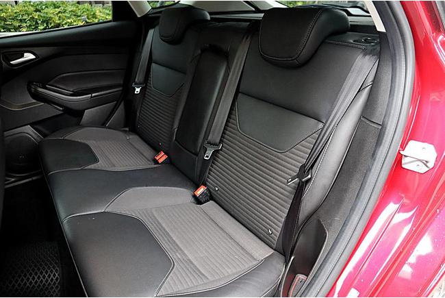 Ford Focus 5d Ecoboost 180 頂級運動型 Mk3 5 2018 中古車 二手車 60萬 Abc好車網 - Ford Focus Mk3 Rear Seat Cover Ford Focus 5d Ecoboost 180 頂級運動型 Mk3 5 2018 中古車 二手車 60萬 Abc好車網 - Ford Focus Mk3 Rear Seat Cover