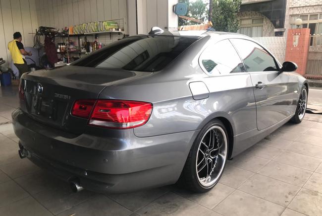 bmw 335i coupe (e92) 2006