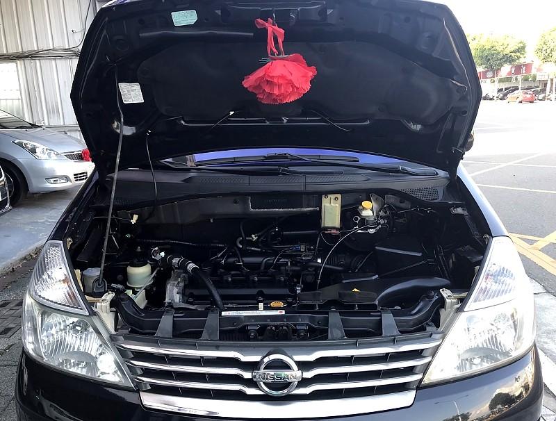 Nissan Serena Q Rv 2 5 旗艦型7人座06 中古車 二手車 21 8萬 全國汽車abc好車網