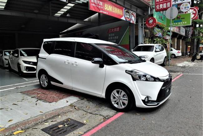 Toyota Sienta 1 8 7人座豪華 19 中古車 二手車 65 8萬 格上中古車abc好車網