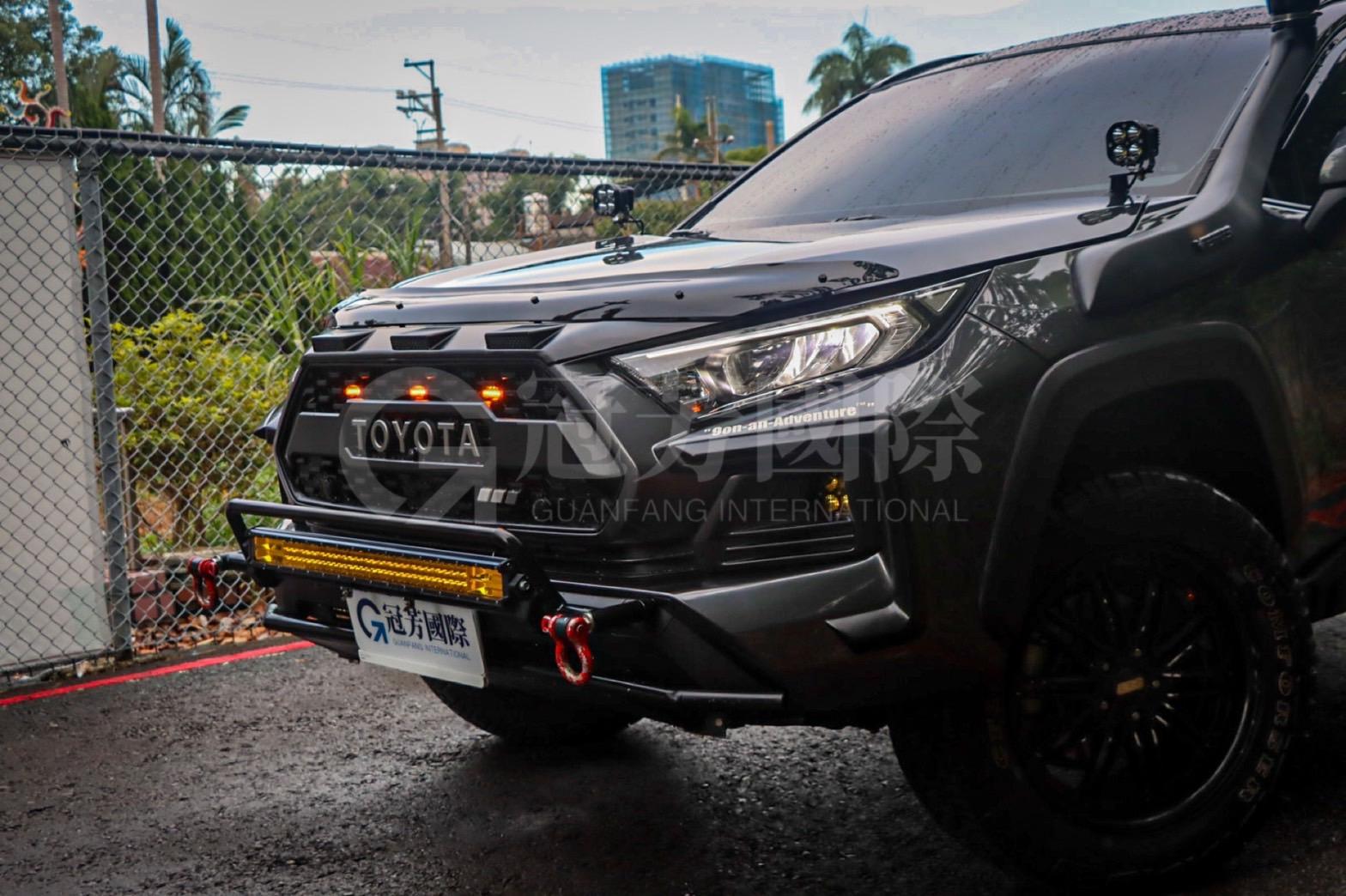 Toyota Rav4 2 5 Adventure 4wd 5代 中古車 二手車 99萬 冠芳國際abc好車網