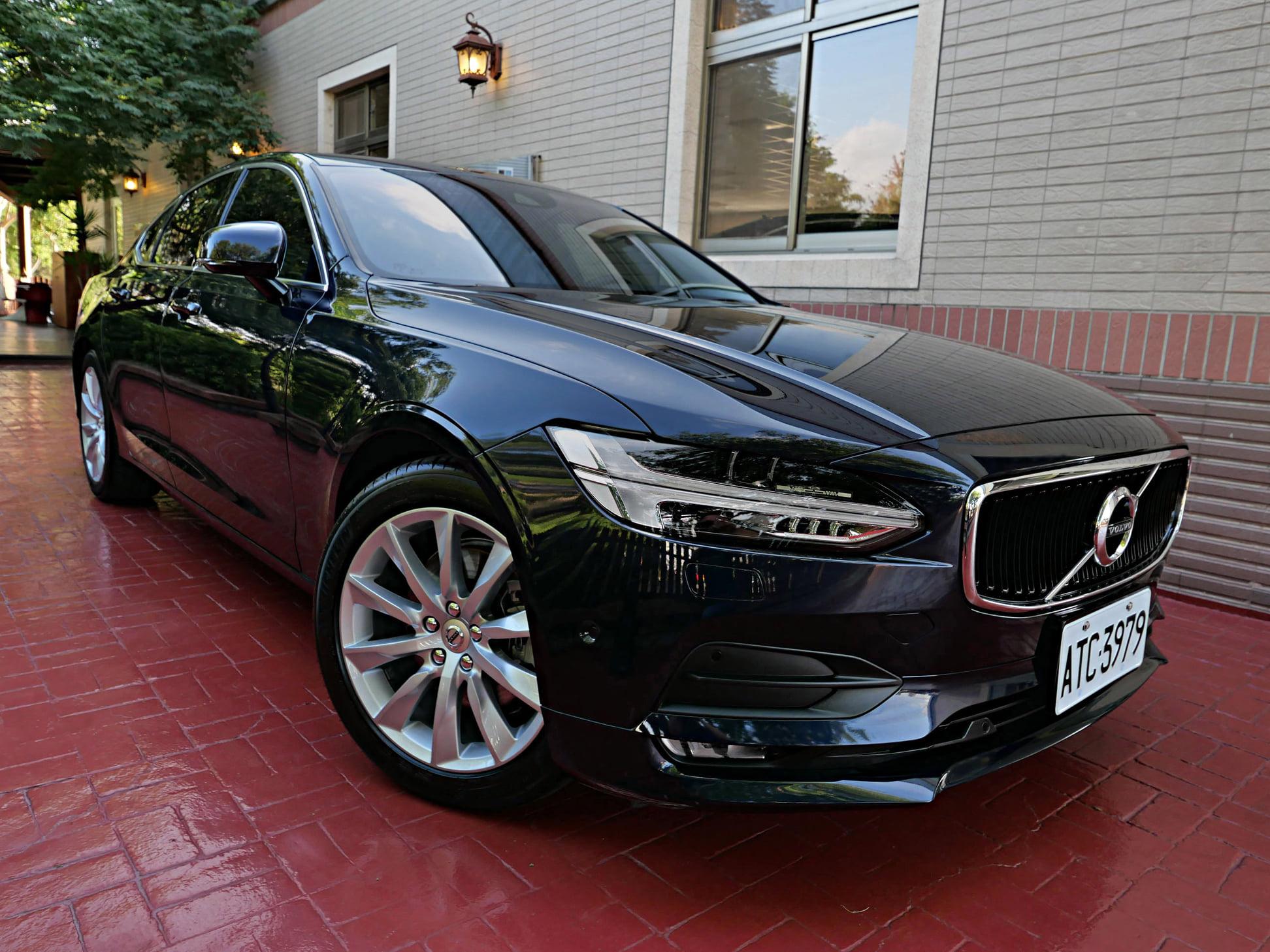 Volvo s90 t5