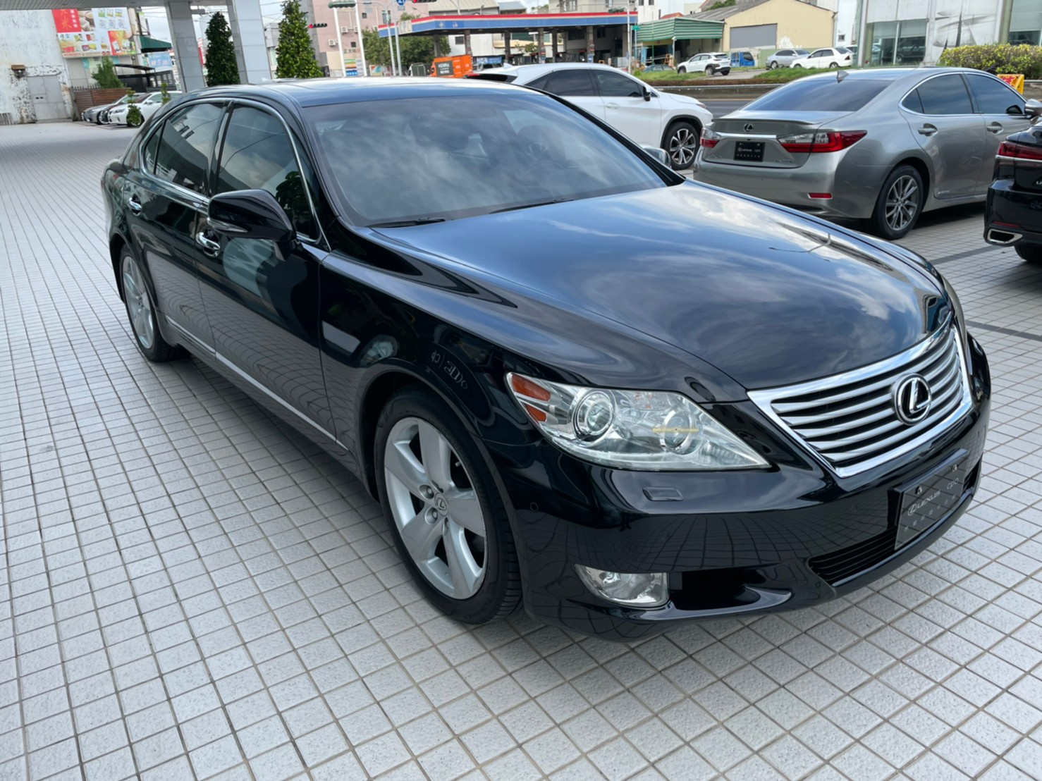 Lexus Ls460 4代 11 中古車 二手車 45 8萬 Lexus Cpo 台南營業所abc好車網