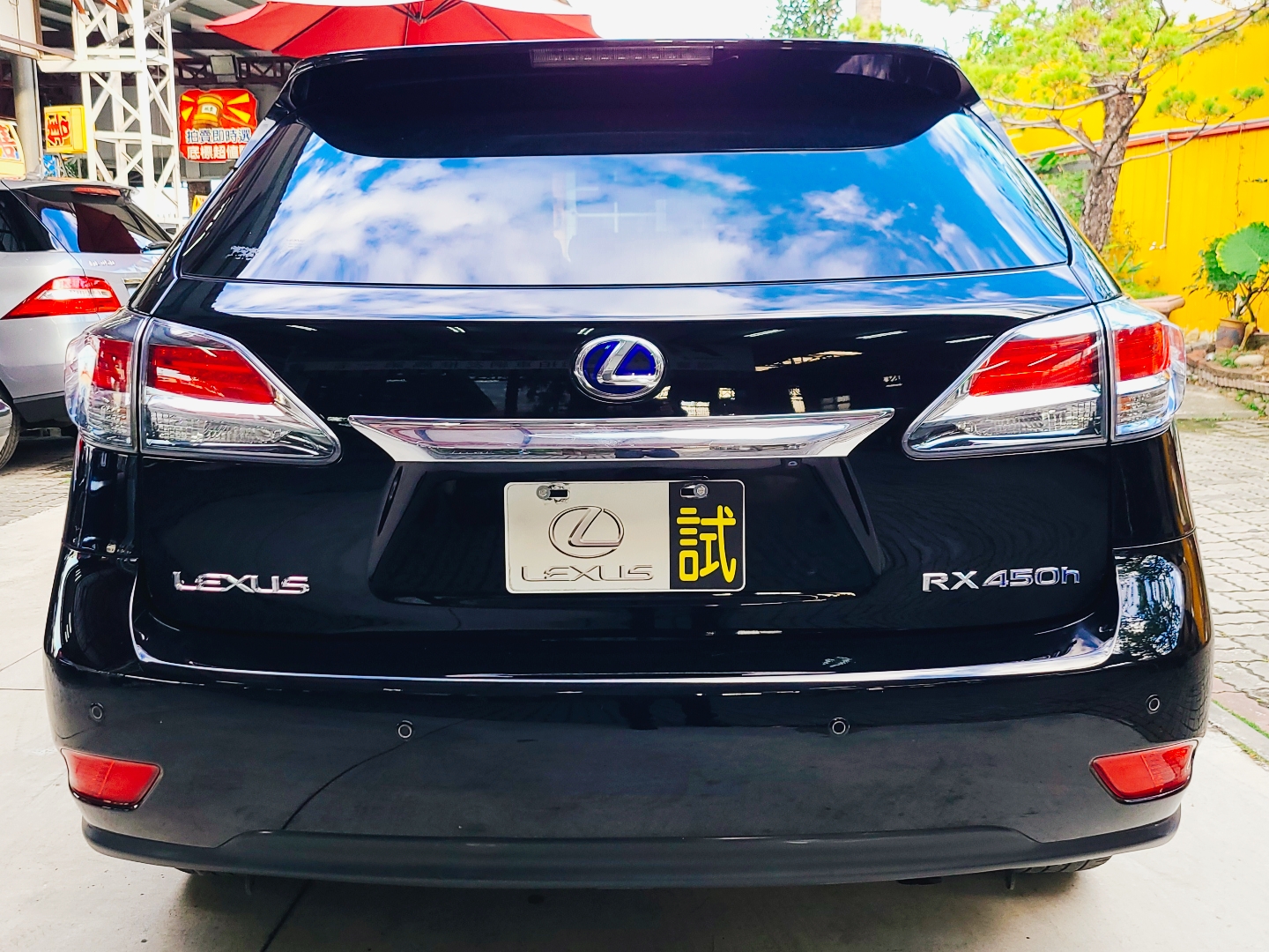 Lexus Rx450h 豪華版 3代 12 中古車 二手車 66萬 中台灣法拍車歡迎以看新車的標準來鑑駕abc好車網