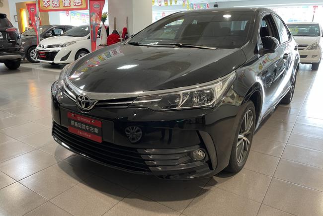 Toyota Corolla Altis 1 8 雅緻版 11代 17 中古車 二手車 53 8萬 Toyota國都中和所abc好車網